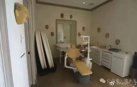 超级大乐透开奖结果-这是萝莉岛内部，看着确实有点诡异，而且还有这凳子和照射灯