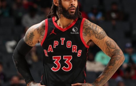 大乐透开奖结果今天奖-一年底薪抢来3D侧翼 雄鹿是休赛期捡人最大赢家？