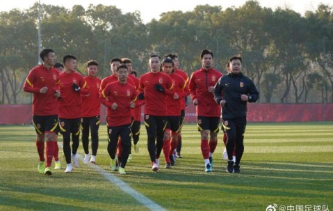 大乐透开奖结果今天奖-【揭秘】国足面纱揭晓 教练分组设特训师球员随机选