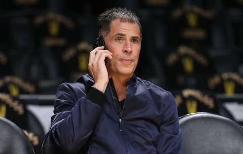 大乐透开奖结果今天奖-湖人调整管理层，佩林卡会被解雇吗？富保罗提议交易，是否控制？|里夫斯|里奇|克里斯·保罗|洛杉矶湖人队|nba_新浪体育_新浪新闻