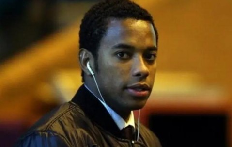 大乐透开奖结果-巴西高法批准罗比尼奥巴西服刑 他马上被捕入狱？